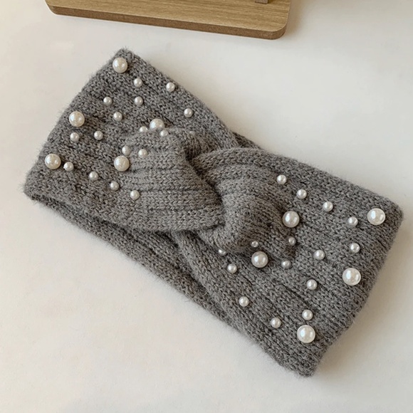 Cozy Faux Pearl Twist Headband main image 5